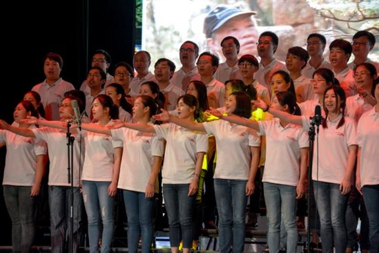 C:\Users\Lenovo\Desktop\污污漫
大合唱\污污漫
大合唱\yy09.jpg